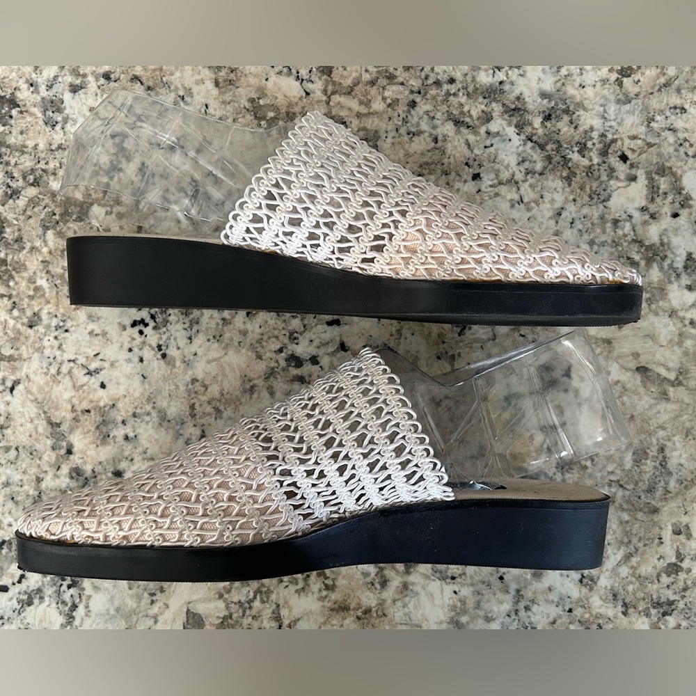 Karen Scott Shoreline Woven Sandals Mules Flats White Textured Comfy Size 6 - Picture 4 of 9
